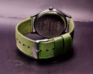Reloj Militar Caja Negra Correa Nato Verde