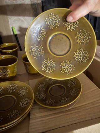 Juego 5 tazas y platos cerámica marrón/verde