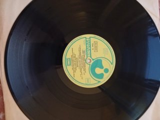 Scorpions Gold Ballads Savage amusement y otro
