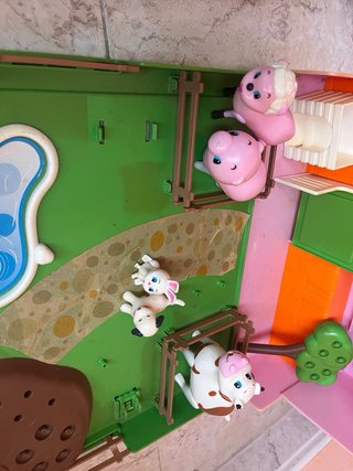 2 Casitas de Juguete + Accesorios