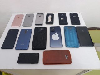 Lote 14 móviles para piezas