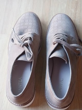 Zapatos ANTEA Beige con cordones
