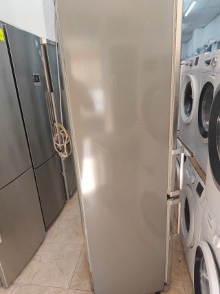 Nevera LG plateada