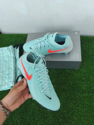 Nike Phantom GX 2 SG Pro AC Scarpe Calcio
