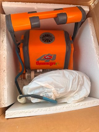 Limpiafondos Robot Piscina Dolphin Dynamic Pro X