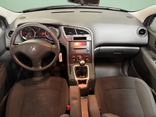 Peugeot 5008 Active 1.6 HDI 112 FAP