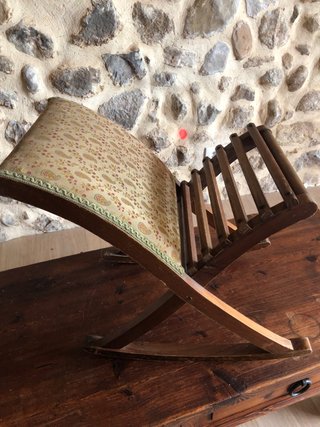 Reposapiés hamaca tela y madera, estimulador pies