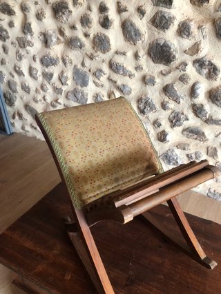 Reposapiés hamaca tela y madera, estimulador pies