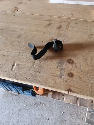 Sujeción para bomba de bicicleta