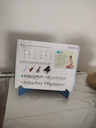 Música 4 Primaria Nou Acords Santillana
