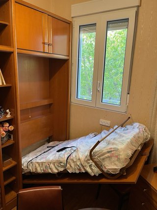 Armario grande con cama desplegable