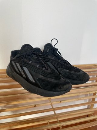 Adidas Ozelia Negras