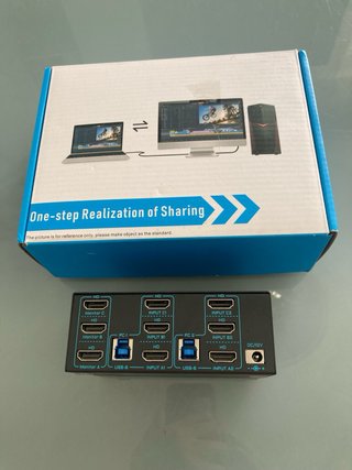 Conmutador KVM 8K HD 2 en 3