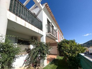 Casa adosada en venta en Alcalalí