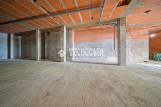 Local comercial en venta en Pº Zorrilla - Cuatro de Marzo en Valladolid