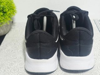 Zapatillas Puma Caballero Negras y Blancas