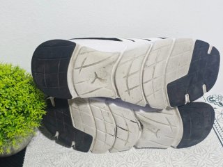 Zapatillas Puma Caballero Negras y Blancas