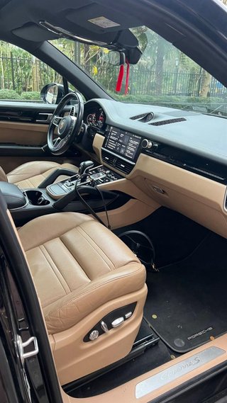 Porsche Cayenne 2020