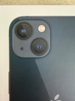 Caja iPhone 13