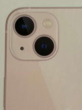 Caja iPhone 13