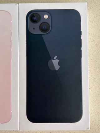 Caja iPhone 13