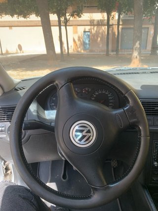 Volkswagen Golf 2003