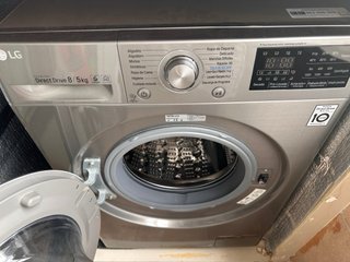 Lavadora Secadora LG 8/5kg Inox