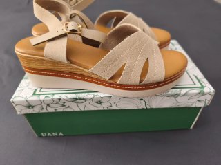 Sandalias cuña mujer beige n°36 nuevas