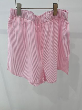 Conjunto Shein T M Rayas Rosas