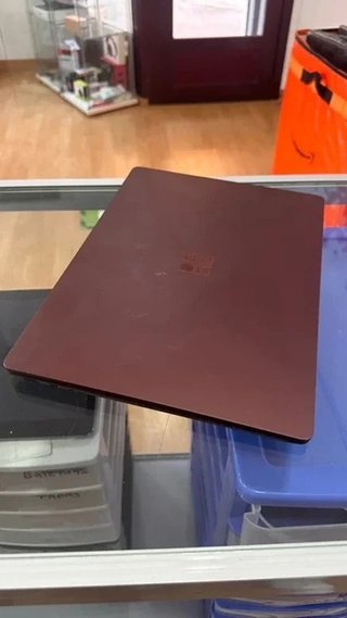 Microsoft Surface Laptop 256GB Táctil