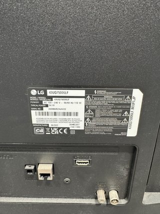 LG Smart TV 43 4K UHD (43UQ75006LF) Poco uso