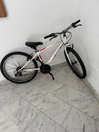 Bicicleta niño/adolescente blanca