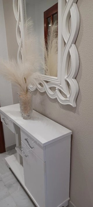 Mueble recibidor moderno blanco