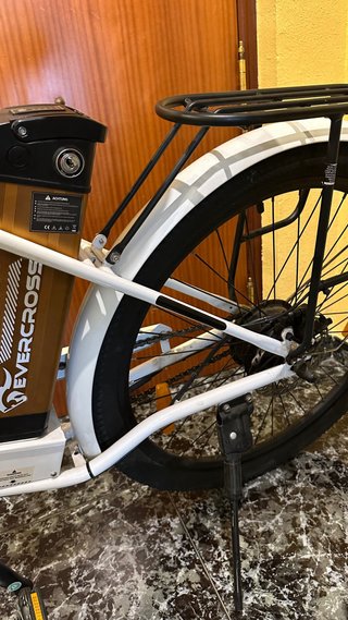 Bici Eléctrica EVERCROSS Blanca