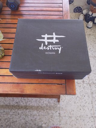 Zapatos de ante negros