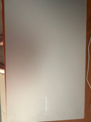 Portátil Samsung Book Plata