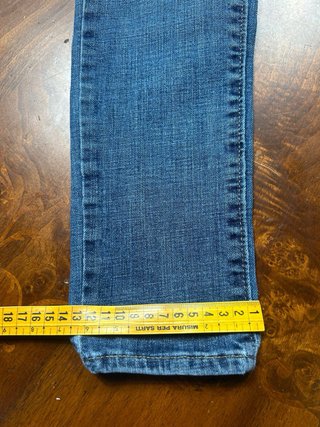 Levi's 721 High Rise Skinny W27 Donna