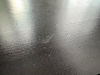 Mesa de comedor de madera