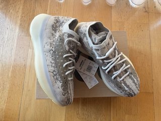 Zapatillas Adidas Yeezy Boost 380 Beige/Marrón