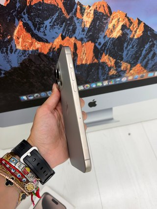 iPhone 15 pro Max 512gb como nuevo