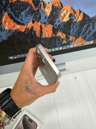 iPhone 15 pro Max 512gb como nuevo