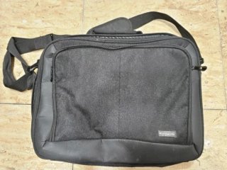 Maletín portátil Targus negro