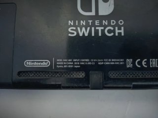 Nintendo Switch Amarillo y Negro