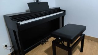 Piano Digital Yamaha Negro