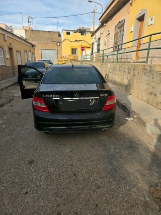 Mercedes-Benz Clase C 2010