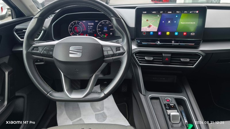 SEAT León 2021, foto 2