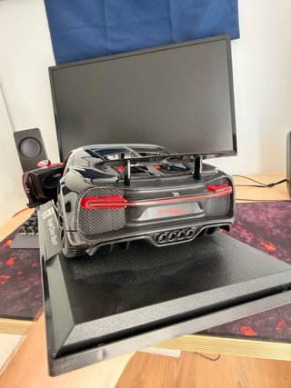 Maqueta Bugatti Chiron Sport 1:18