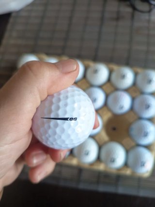 25 Pelotas de Golf Bridgestone