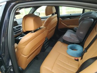 BMW Serie 5 2019 nacional. Incluye transferencia