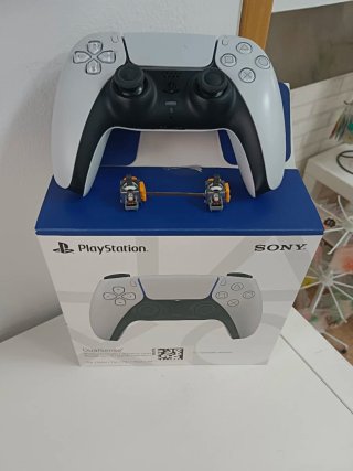 Mando PS5 con Joysticks Magnéticos